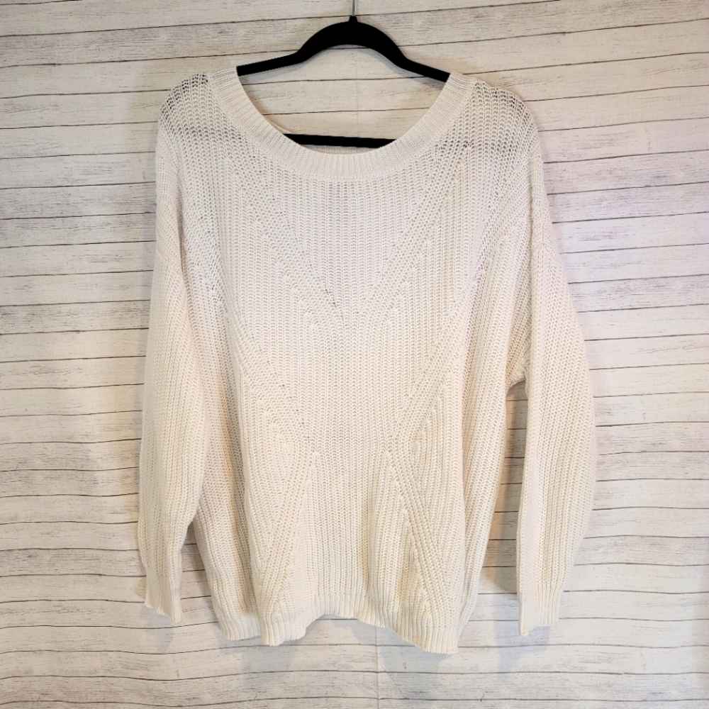 VENUS Cream Textured Knit Sweater
